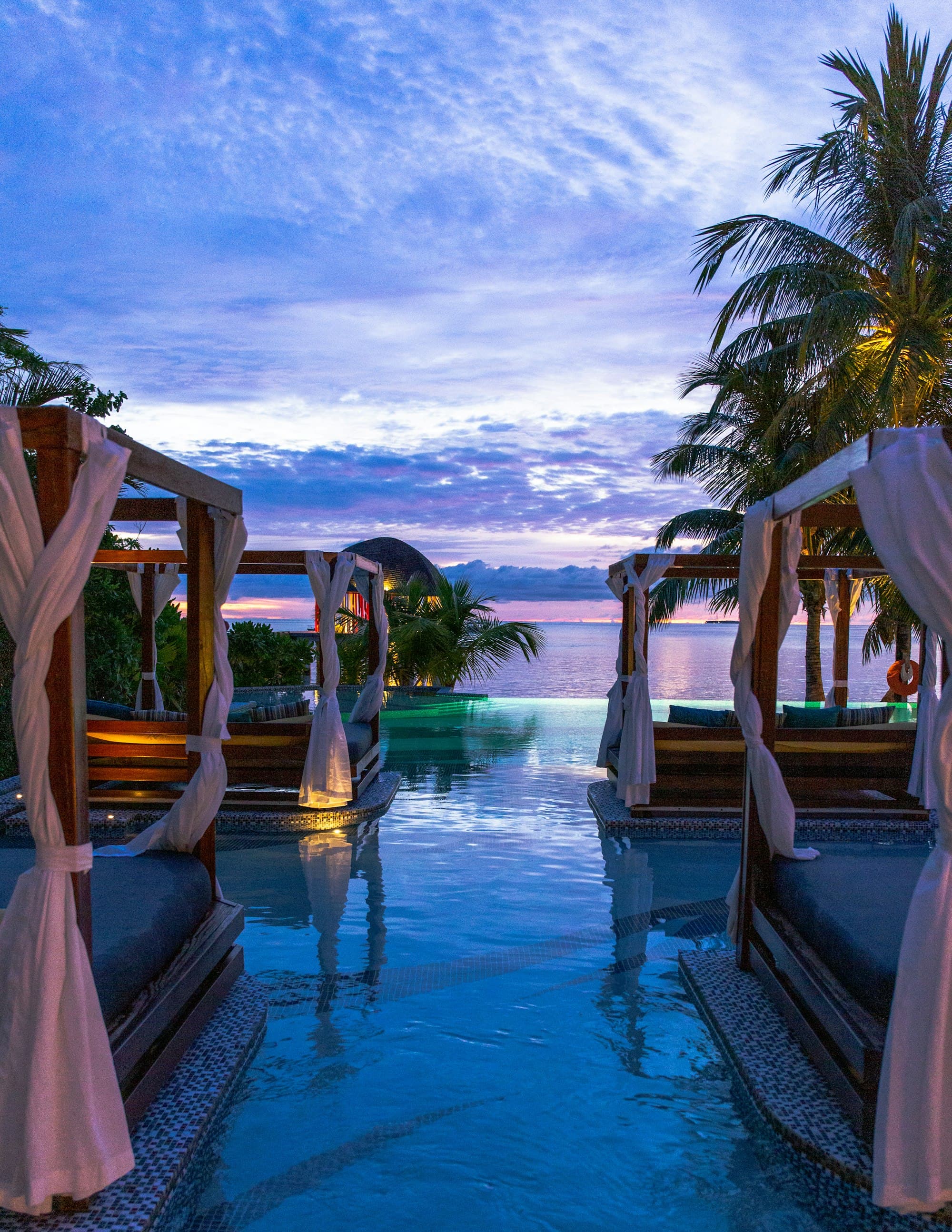 Custom pools and top-rated pool builders in Northeast Florida
